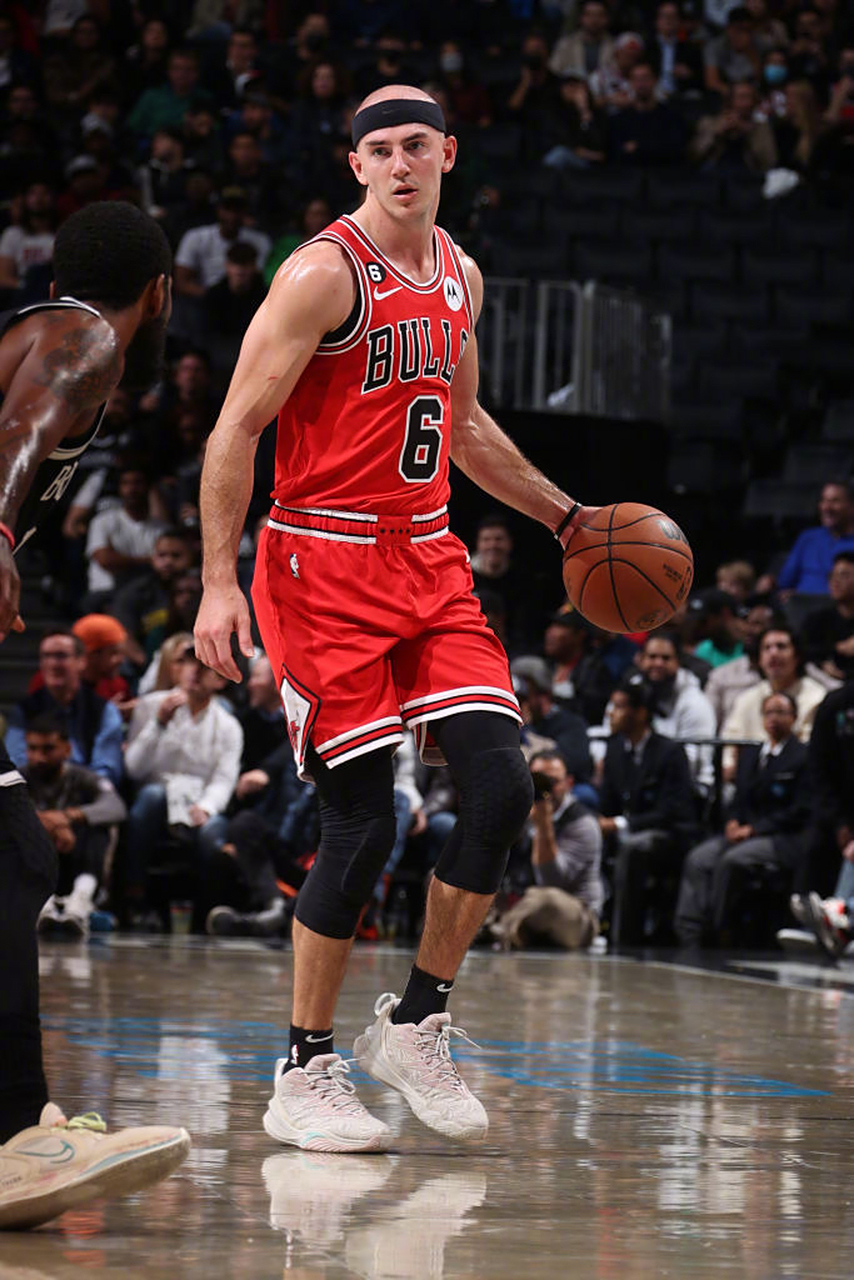 芝加哥公牛内部会议纪要流出——关键时刻回应争议,亚冠使命明确,心理建设被强调的简单介绍 芝加哥公牛内部会议纪要流出——关键时刻回应争议,亚冠使命明确,心理建设被强调的简单介绍